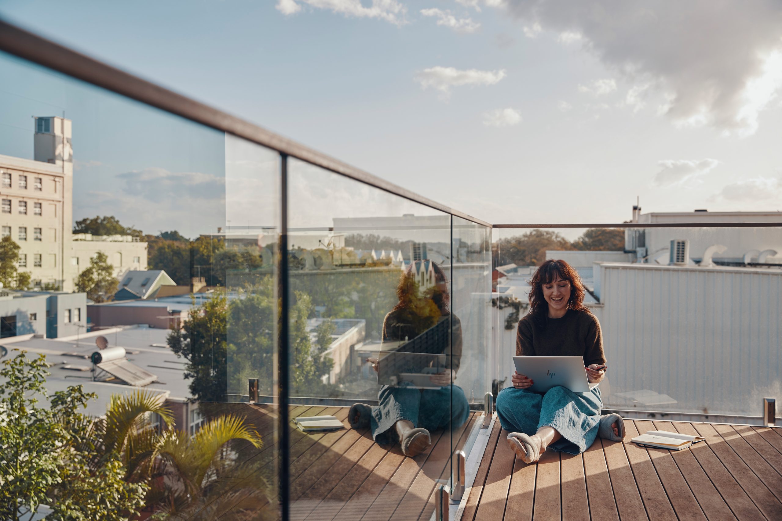 Memilih Laptop Terbaik Untuk Menunjang Produktivitas Harian